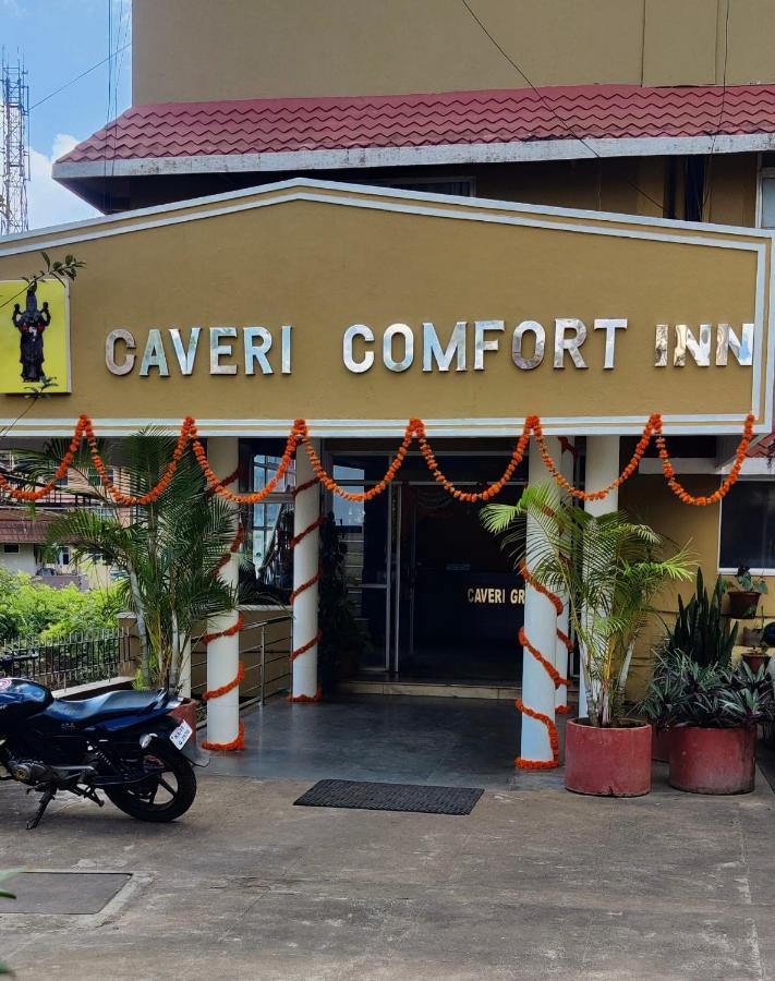 Hotel Caveri Comfort Inn Мадикери Екстериор снимка