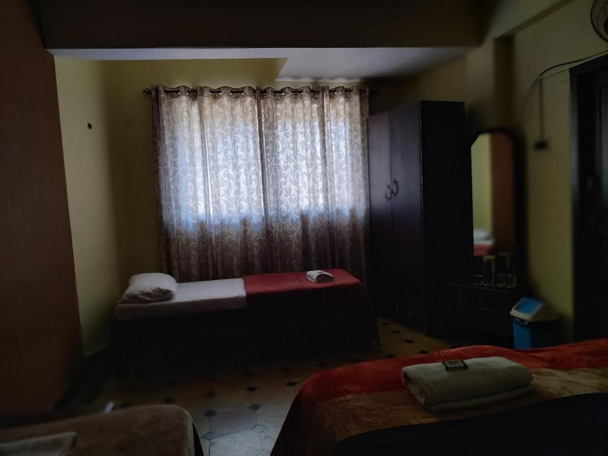 Hotel Caveri Comfort Inn Мадикери Екстериор снимка